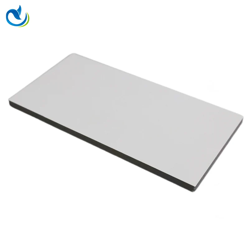 Tấm tường bằng pha lê carbon chống nấm mốc